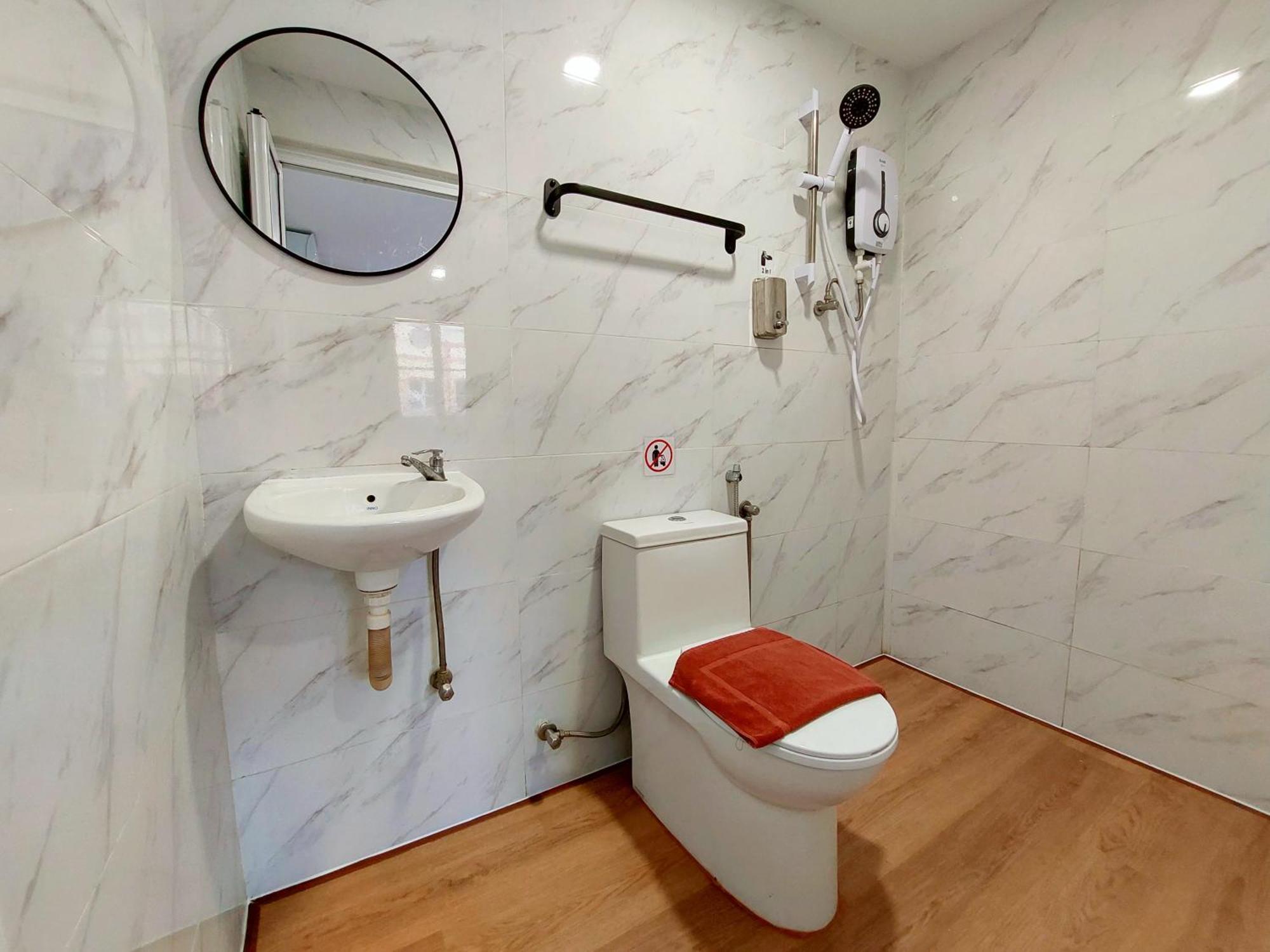 Good2Stay Budget Hotel L Lift L Coway Water L Wifi6 L Laundromat Malacca Номер фото