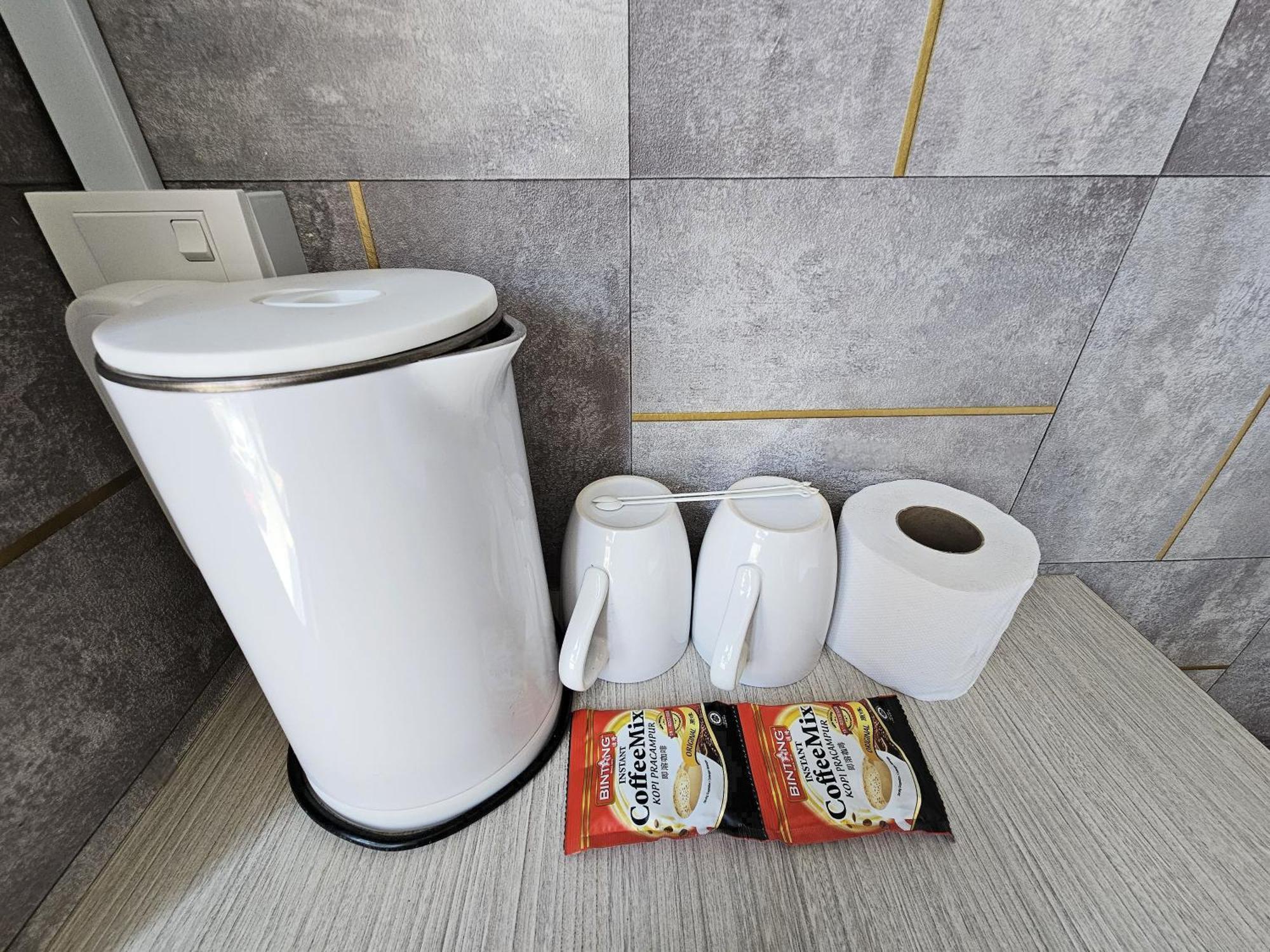 Good2Stay Budget Hotel L Lift L Coway Water L Wifi6 L Laundromat Malacca Екстер'єр фото